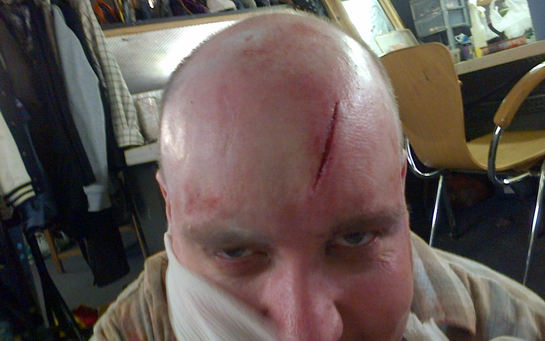 Halloween costumes are for amateurs. Go method.